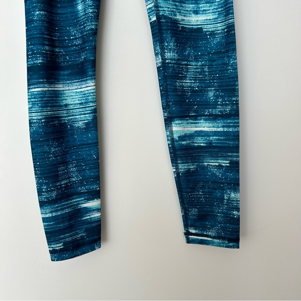 Old Navy Active Full Length Leggings - Picture 3 of 10